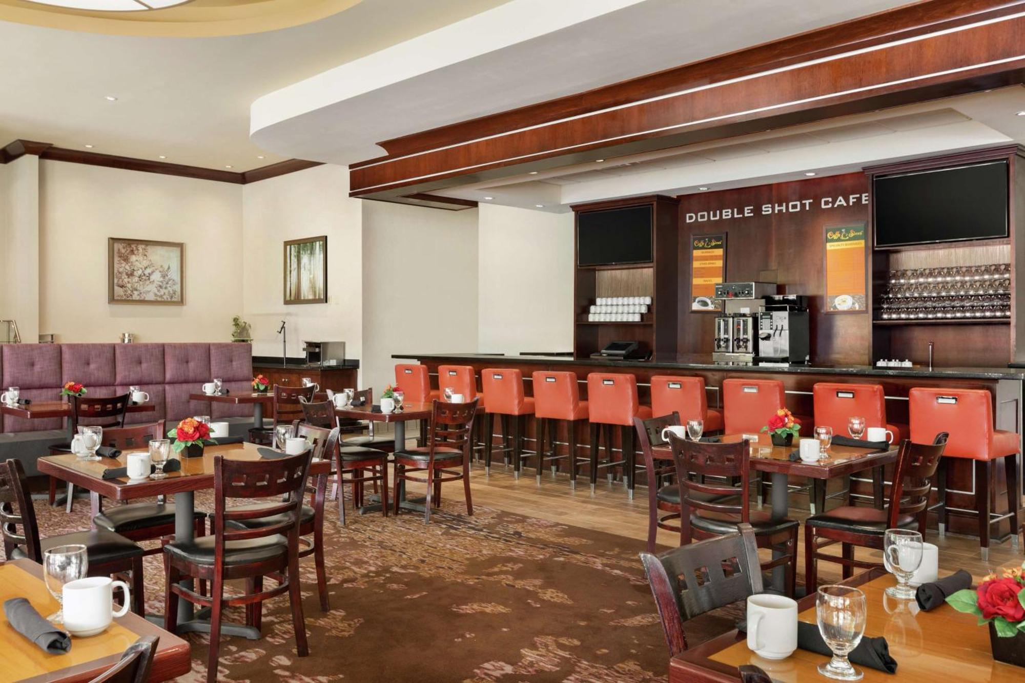 Doubletree By Hilton Atlanta Northeast/Northlake Tucker Exterior foto